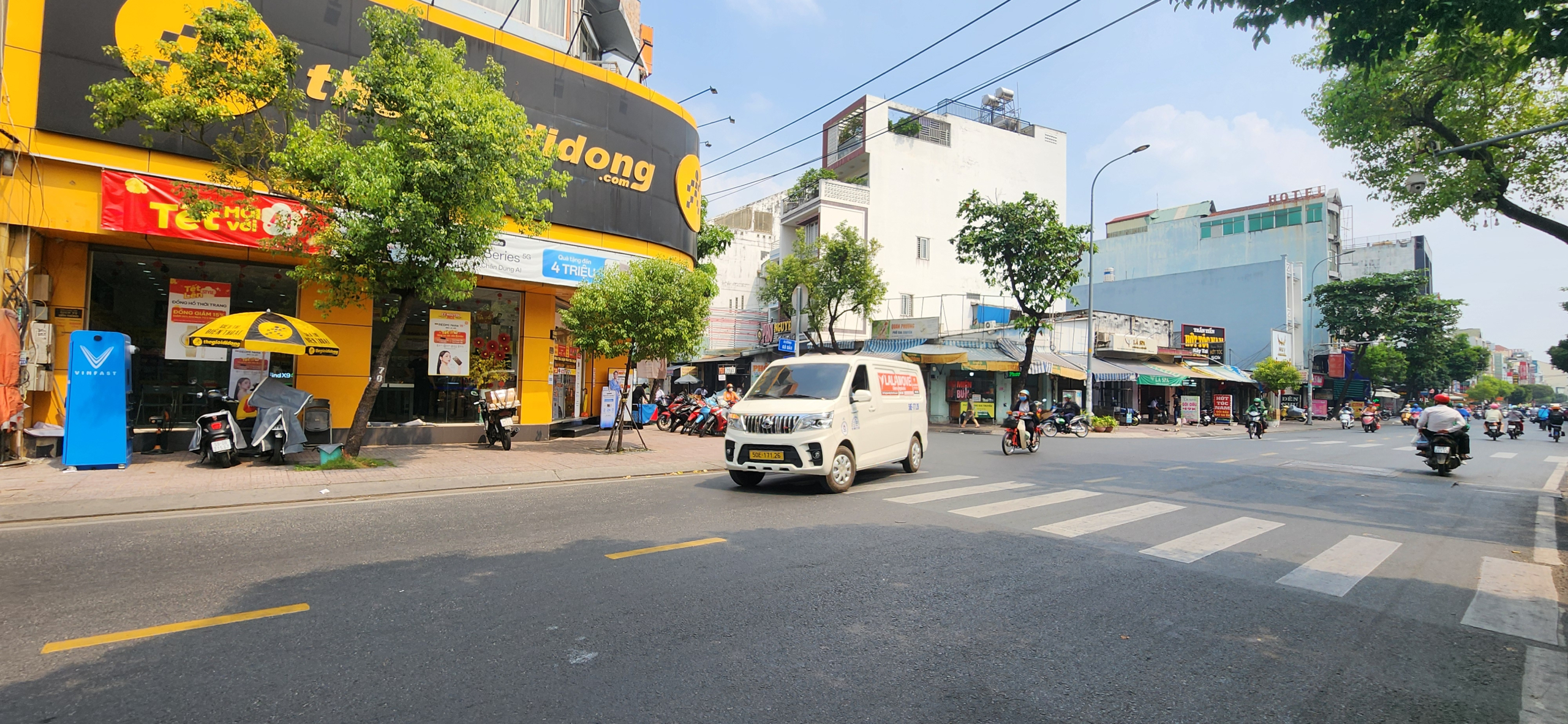 cho-thue-nha-go-dau-tan-phu (2)