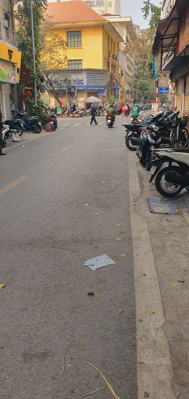 e2cafd11-da22-5f66-93c2-844b72dad2a9