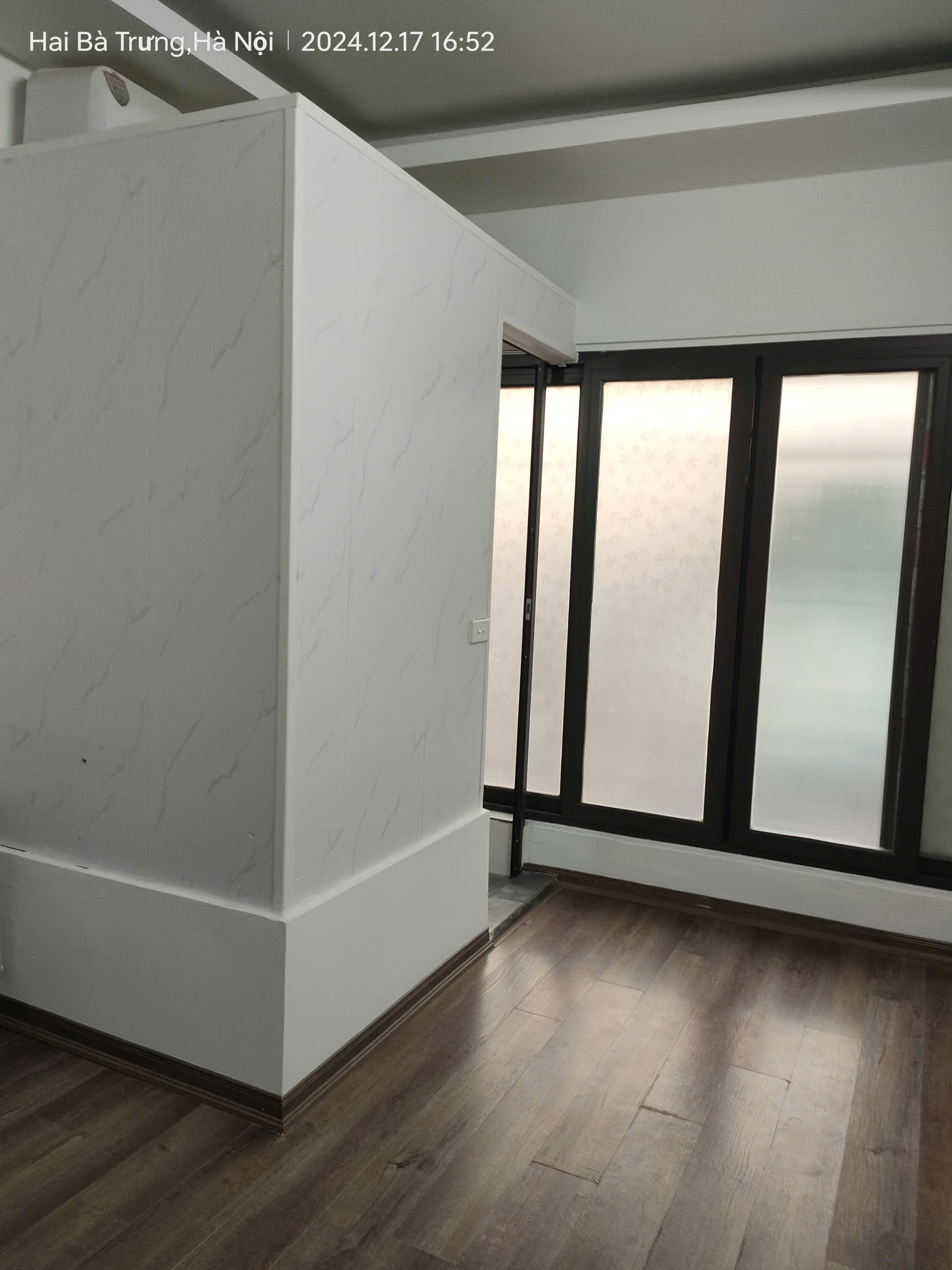 z6213951710097_6facfb4c9d26b612fbf77e33b000ba60