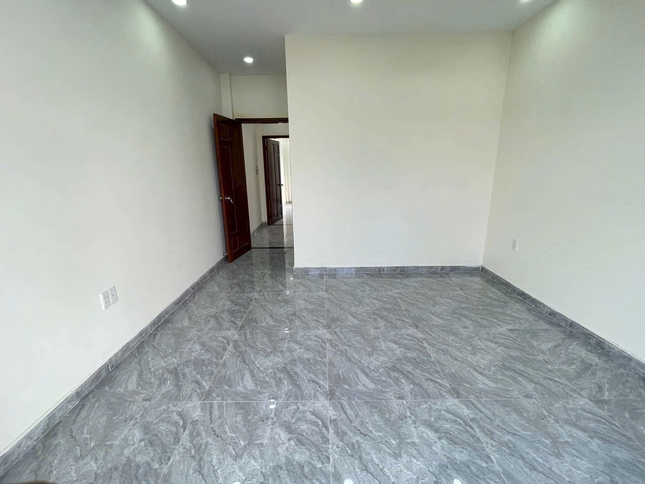 z6510996972708_c57a9a2fe9595e4a3f5eb046a10f9bde