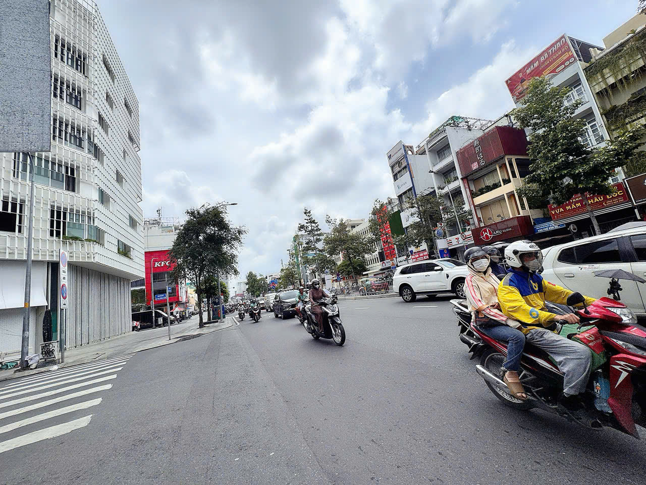 z7015161650600_5138ff4e827dbc27fbb3af74516dc15a