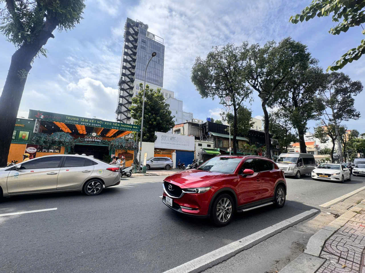 z7015372389745_44993bfde12bd70499bdfb5c1a7db815