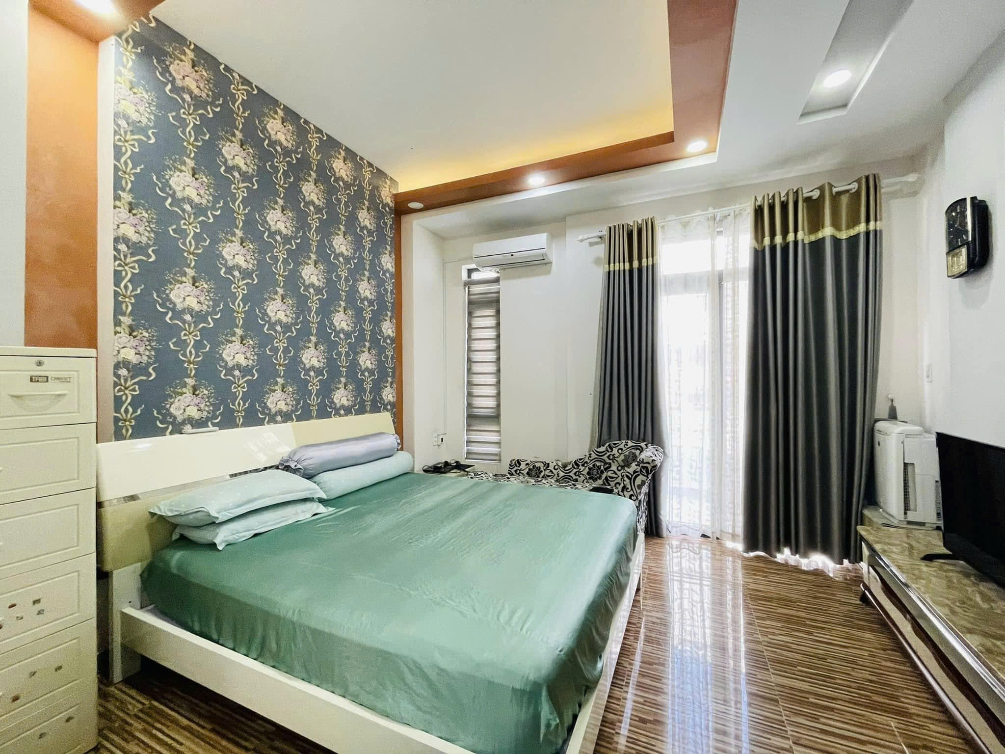 z7265825238568_ca8bc0777a094ca4b930fdae63c02adf