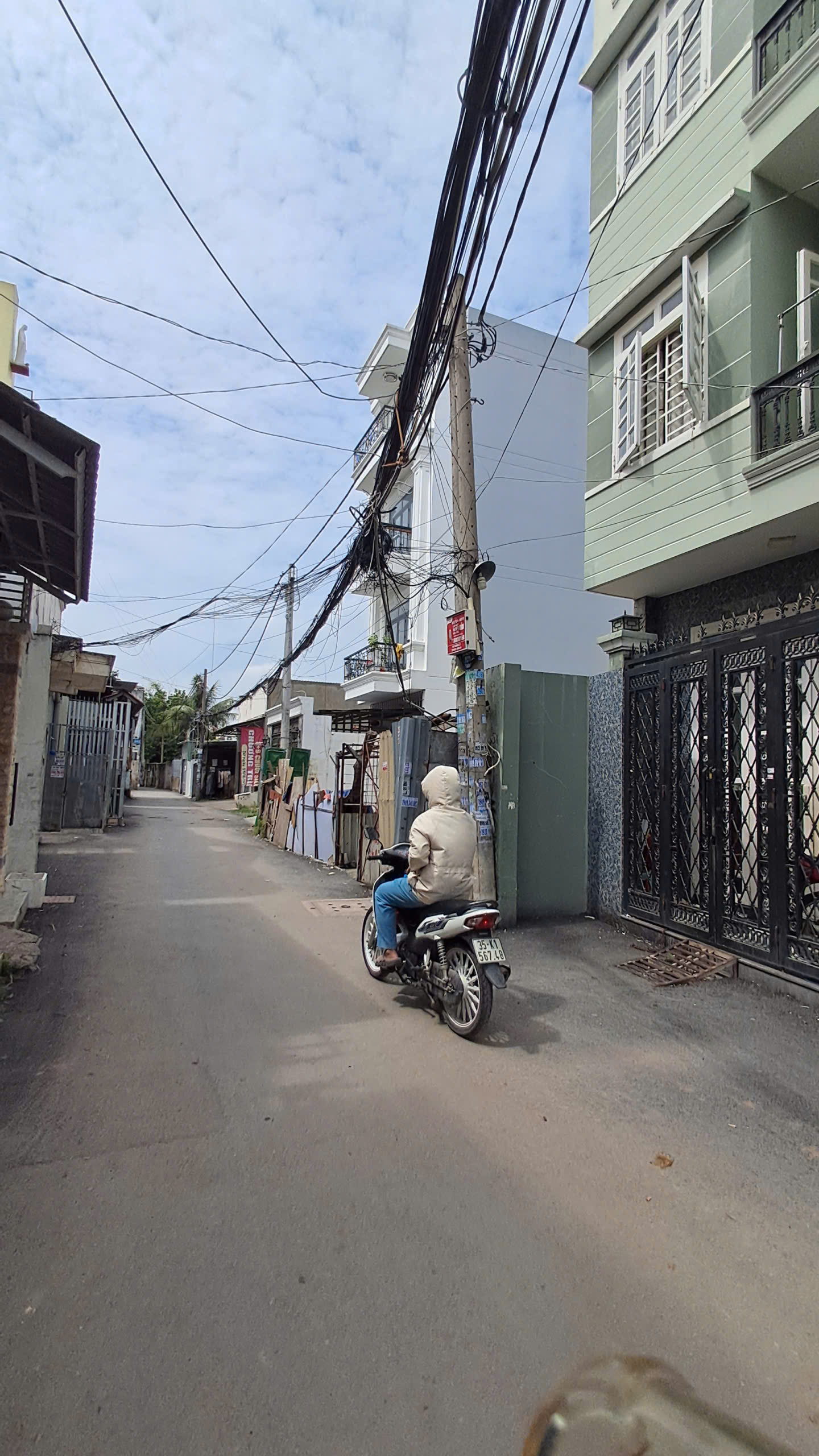 z7309121348624_cfda8f8eaa4d43a9a1411644696c9113