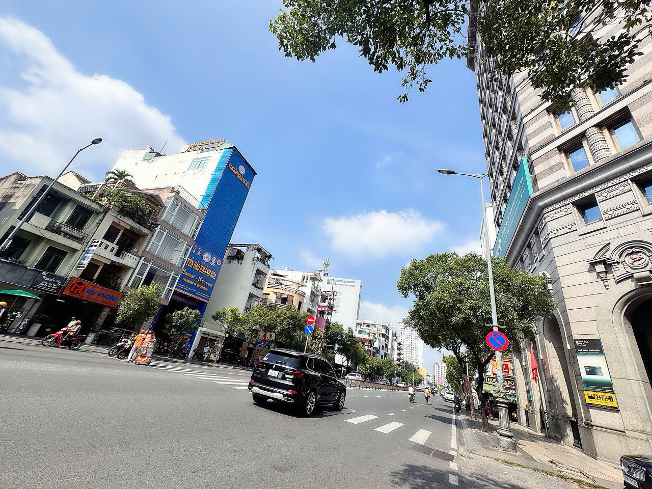 z7391903149577_9fbf1f79d09d627bb76077f7e1bbe394