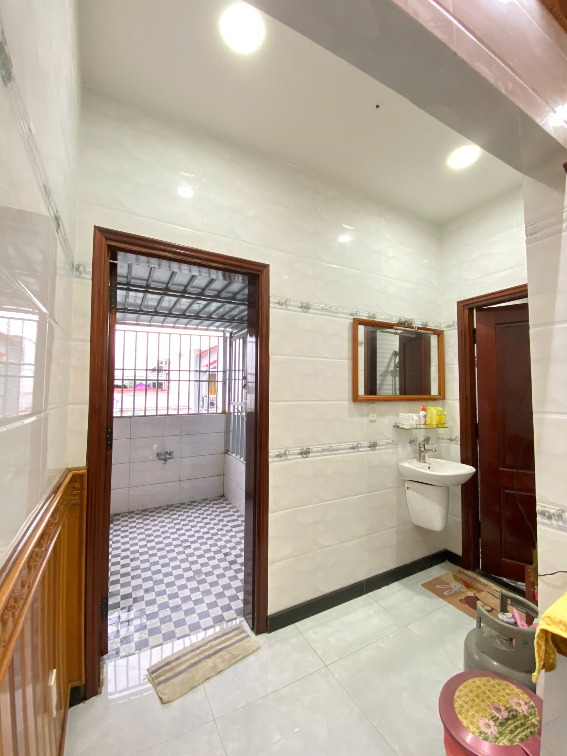 z7393261634884_433090914d62141c9ce2803eae940912