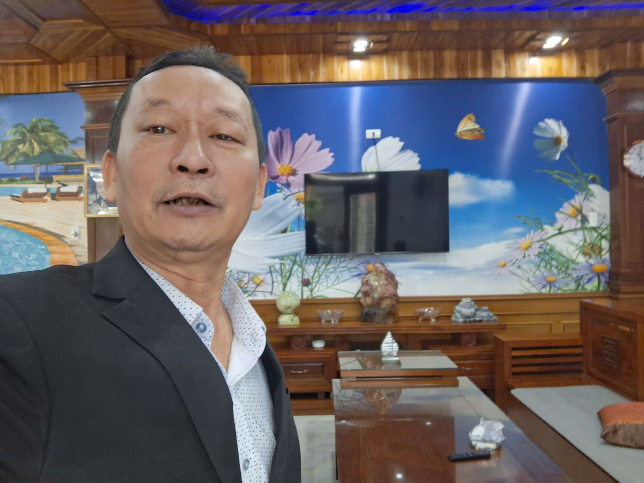 z7417388910087_3f10fa791073d9eb415c5aa9d8ebd332