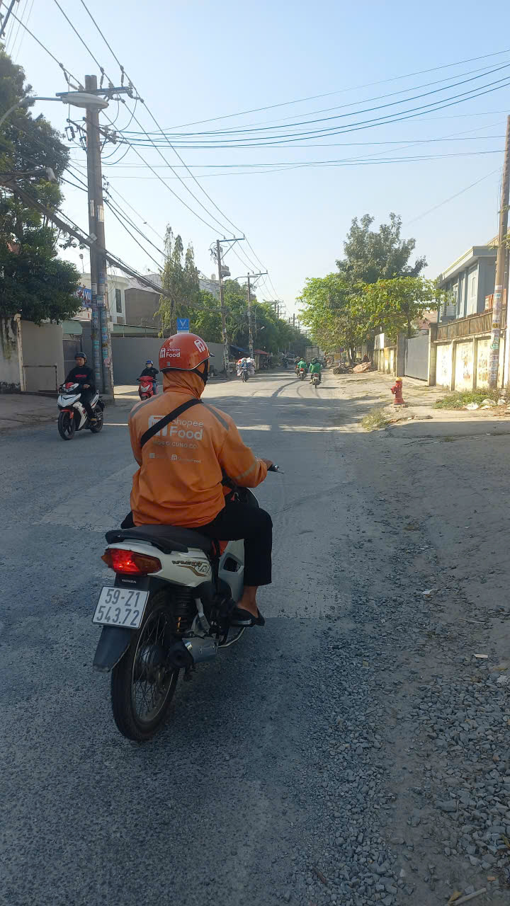 z7421492776631_380cef10da6a5d68493e3966aead22a4