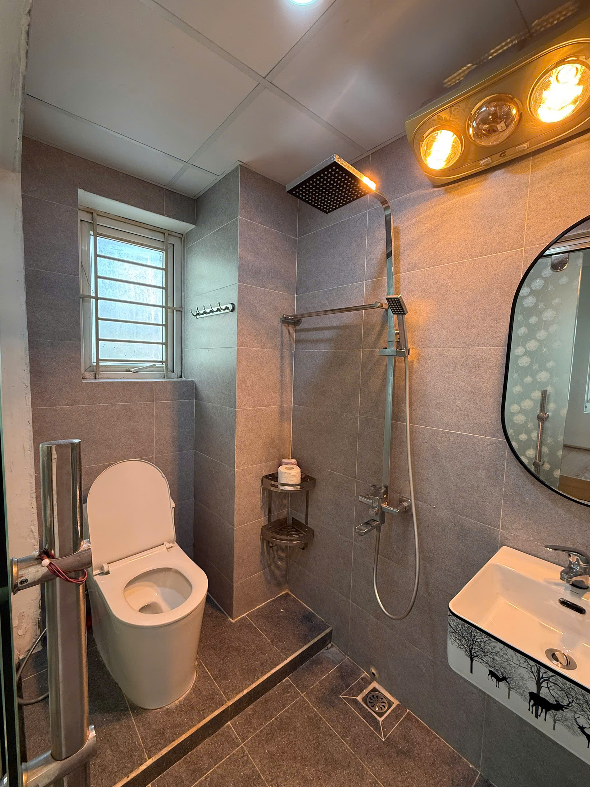 z7458081669650_a93eccb55f160204b5fa34b69953d452