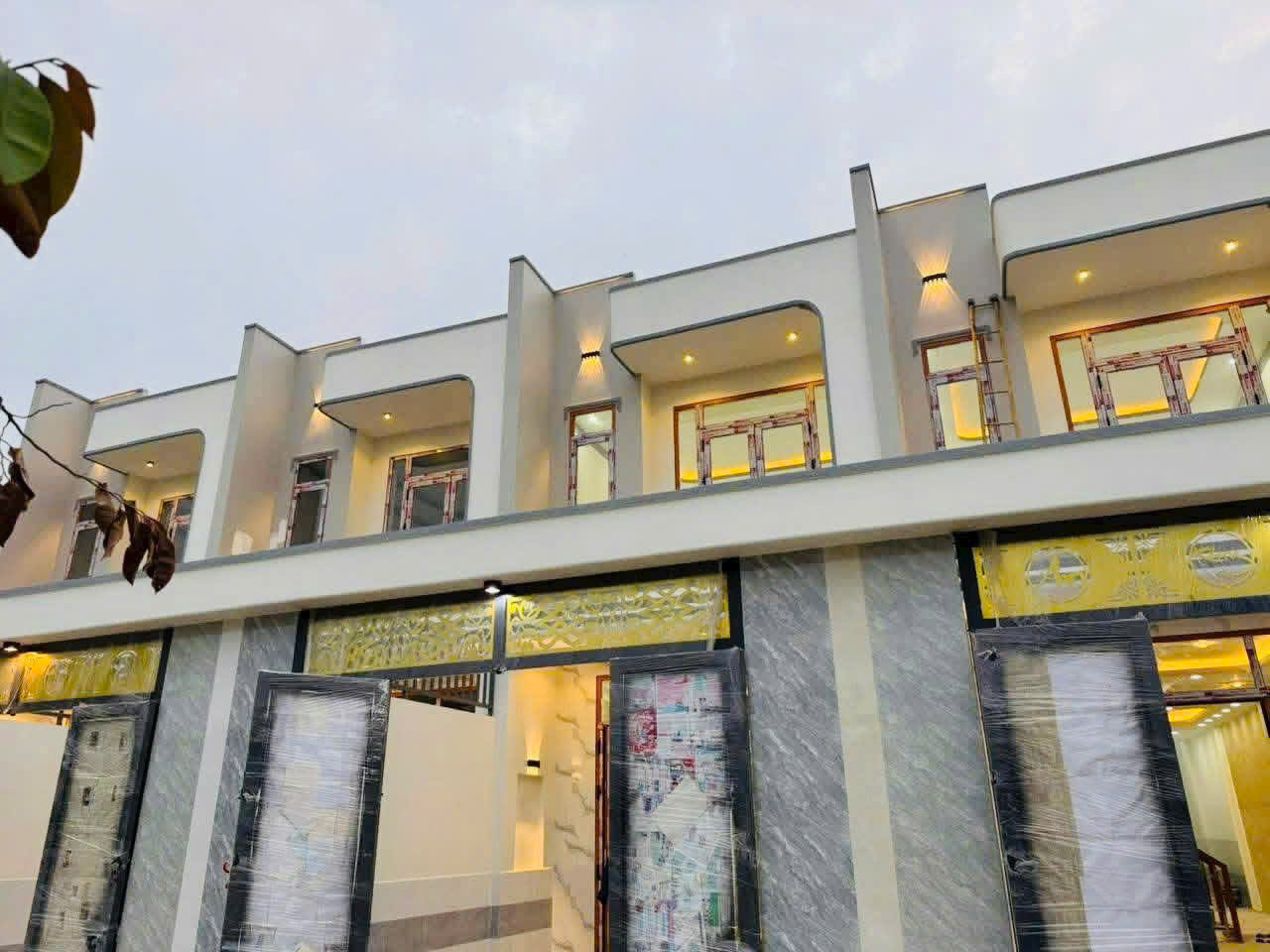 z7463375795175_6099f2cb55e87e194b9e4b9de1261797