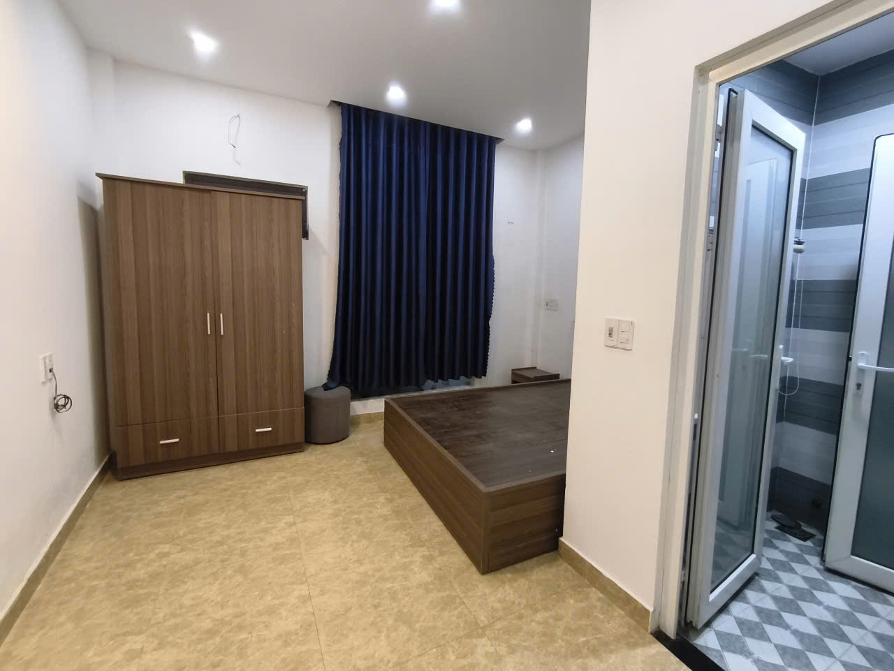 z7464880822521_b8bd8a0dd9e59fe1e6b2b2722ca146a8