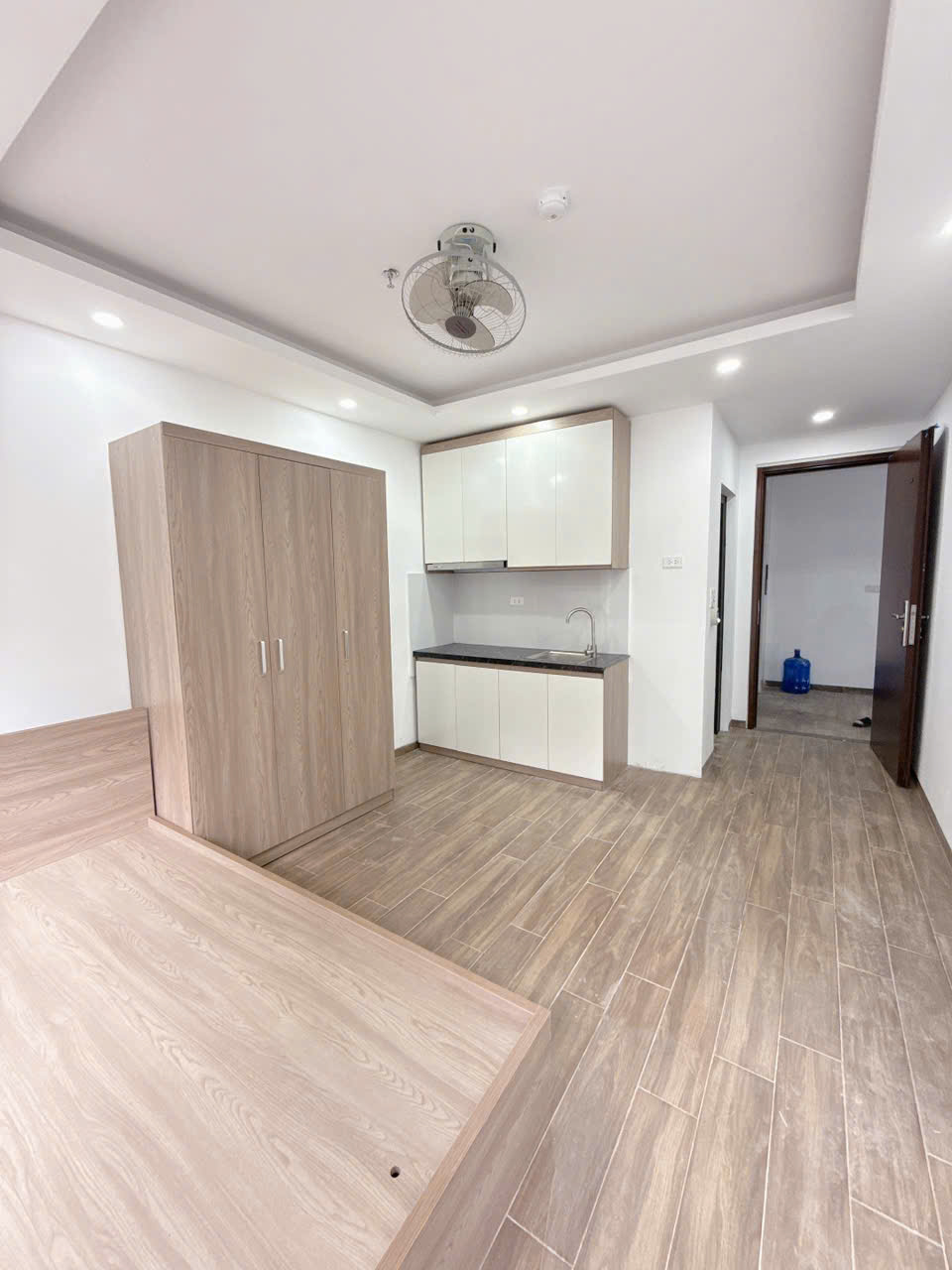 z7468724666228_31c9e65bdc2ff153bf364ae6446a8233