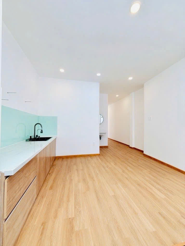 z7469261110666_edc734851cc7b57200841225acffd626