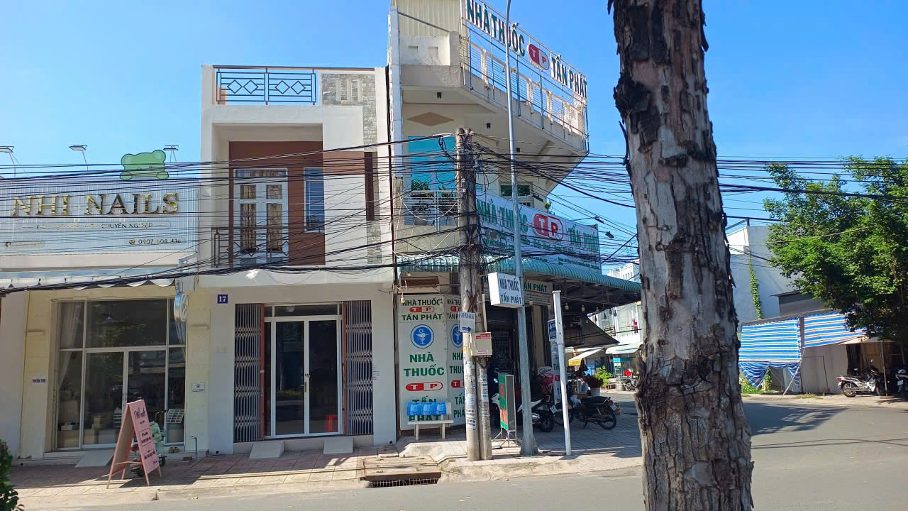 z7469427340663_d33e5c47eccef635427bbf22e7ae282f