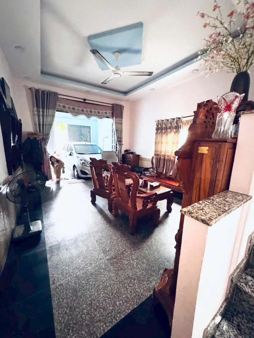 z7469640850750_c235a2c9318b784f7a26d936aa6e1a04