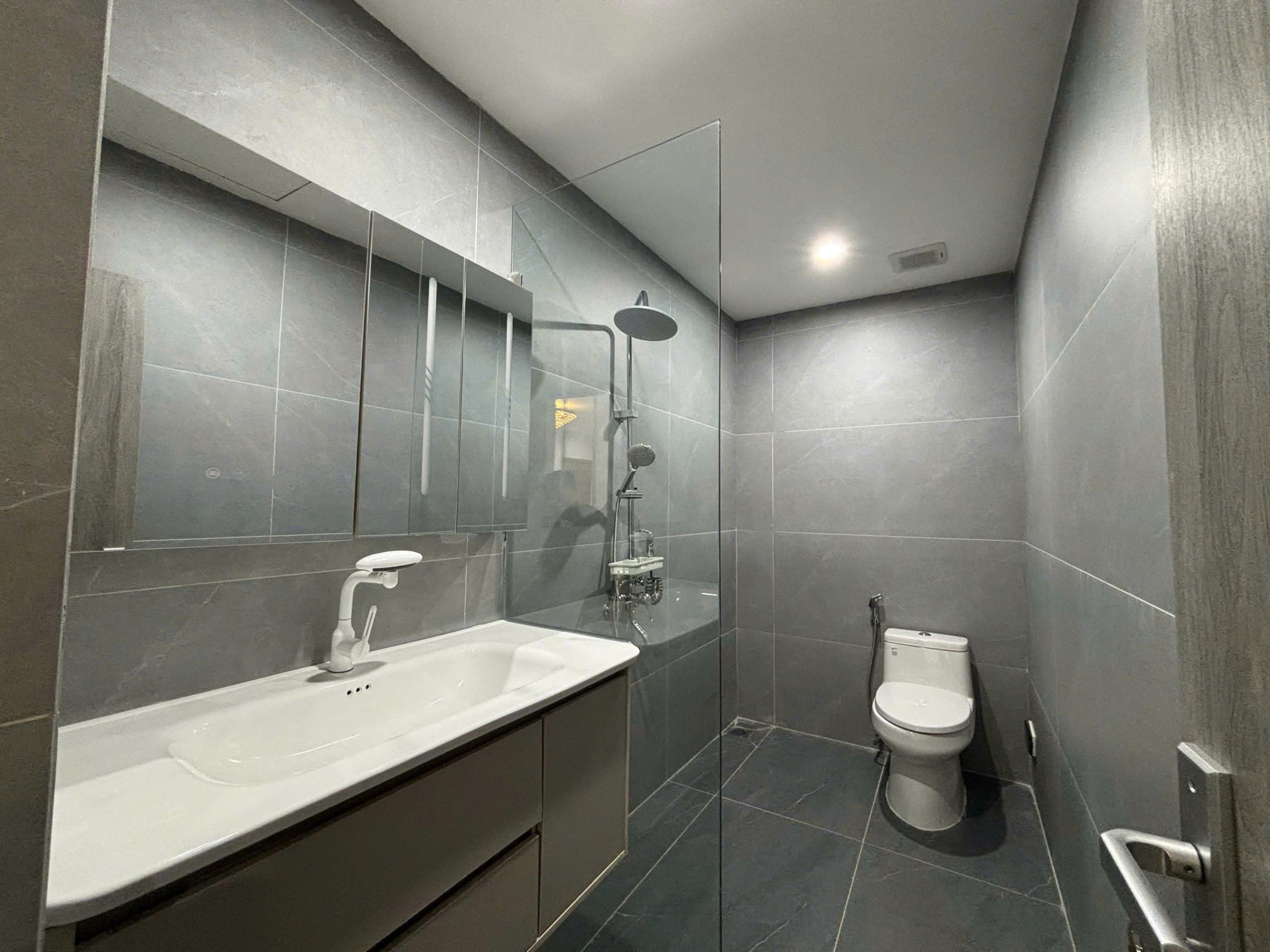 z7469685798057_cd356d1c219fe124b0b1d067da1f9fed