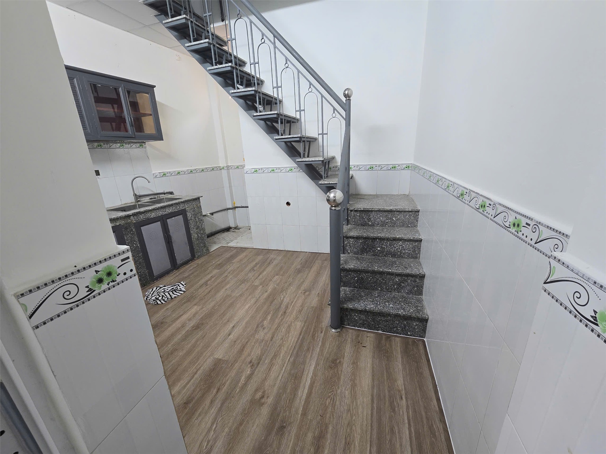 z7473163009689_6425a70f4d4ff8353c87fcb157ca00a6