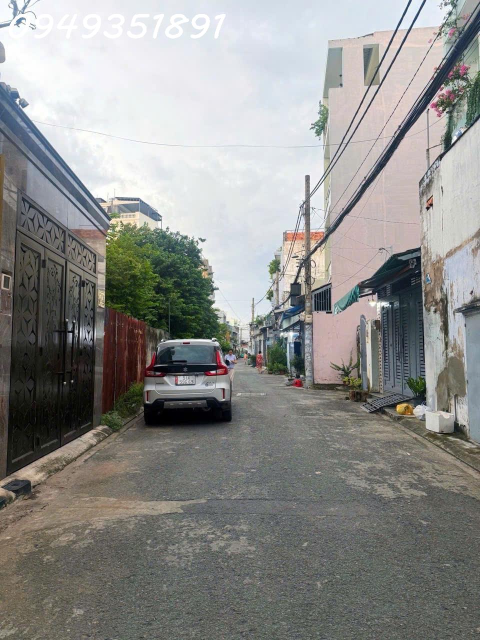 z7474917287500_6130d636399c346a9071c3c9953606eb