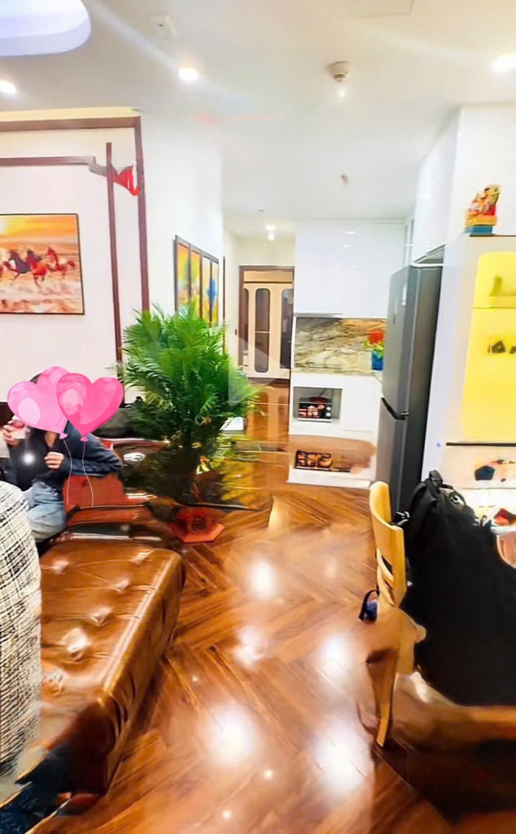 z7476891793859_7a7f5ac5fc2249c63bf1ea992e28707c