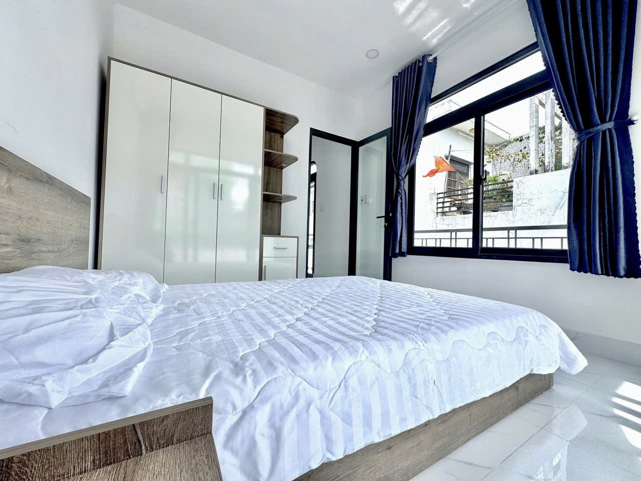 z7477580742076_561d18bb80440cdc5e62615366d6f4bc