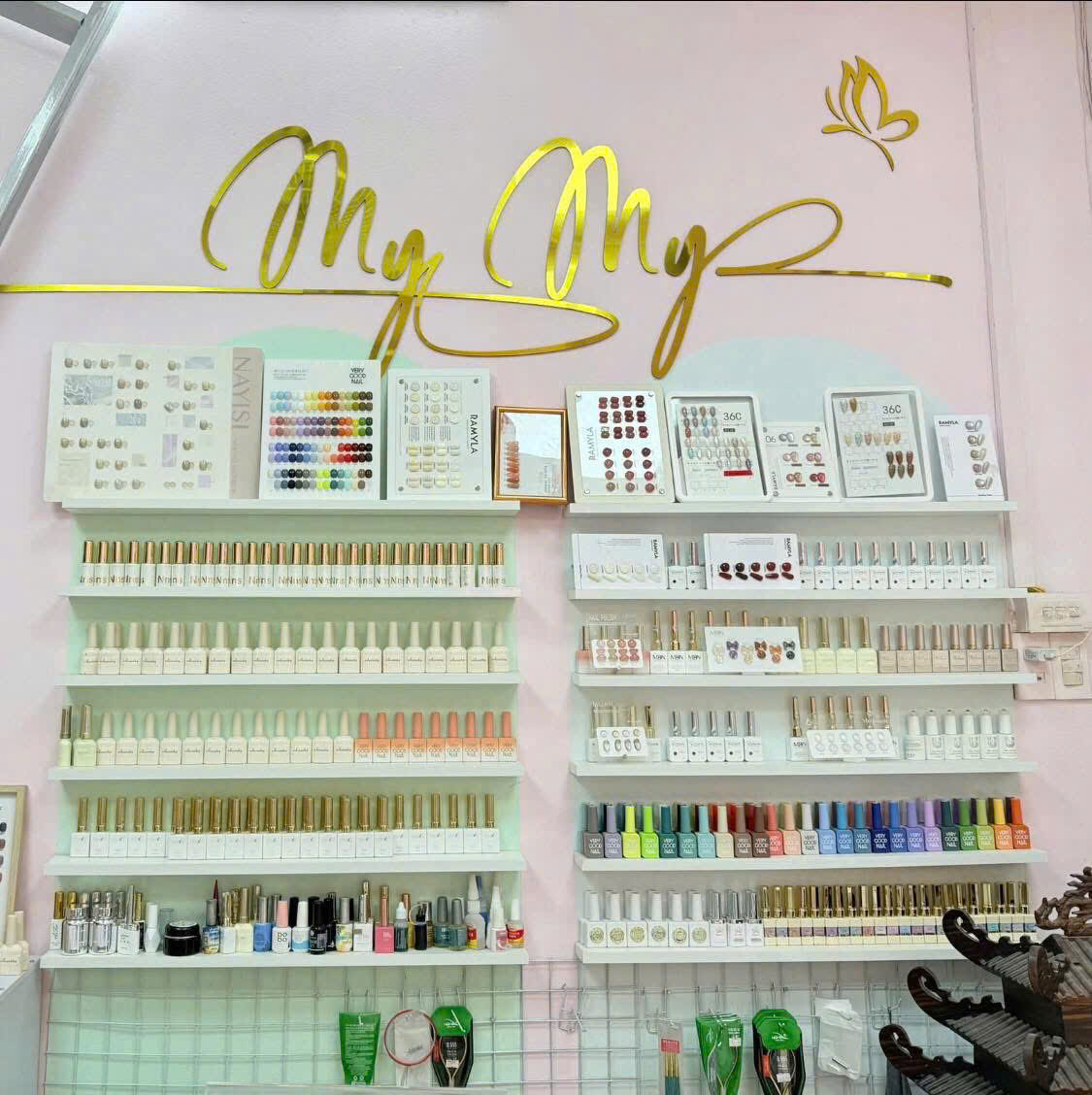 z7479864821418_155585f39e24e33bad537bb0d8a5e9ce