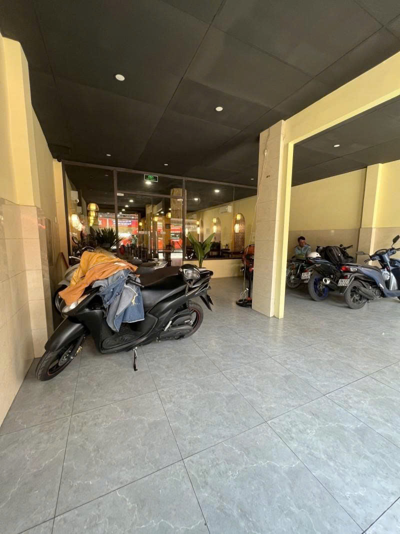 z7485252325095_20b9aa8d4db7221c1840c8c4b326ae21