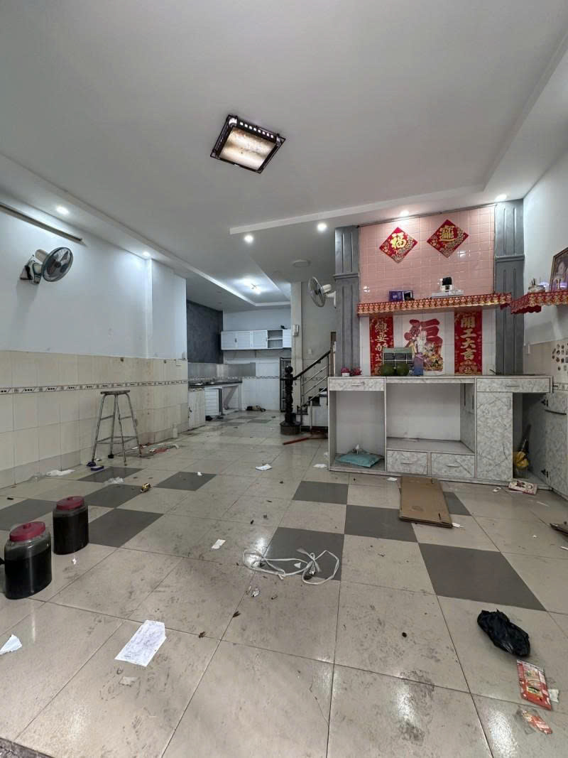 z7485255133900_14a43beaac112de2ca4c015252f0f83f