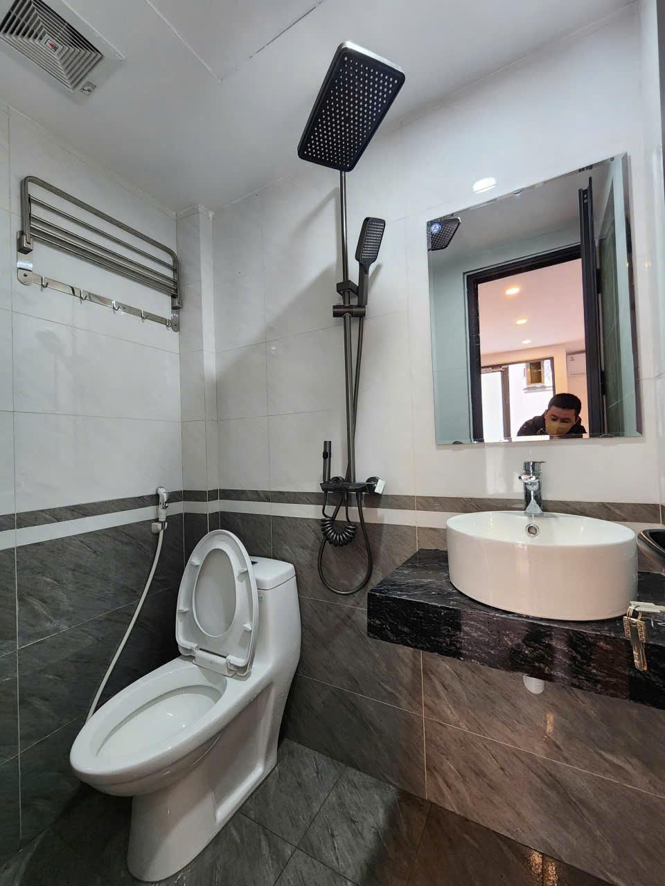 z7486641205828_f0e99aae4503f7aebb354fff5a4e3e47