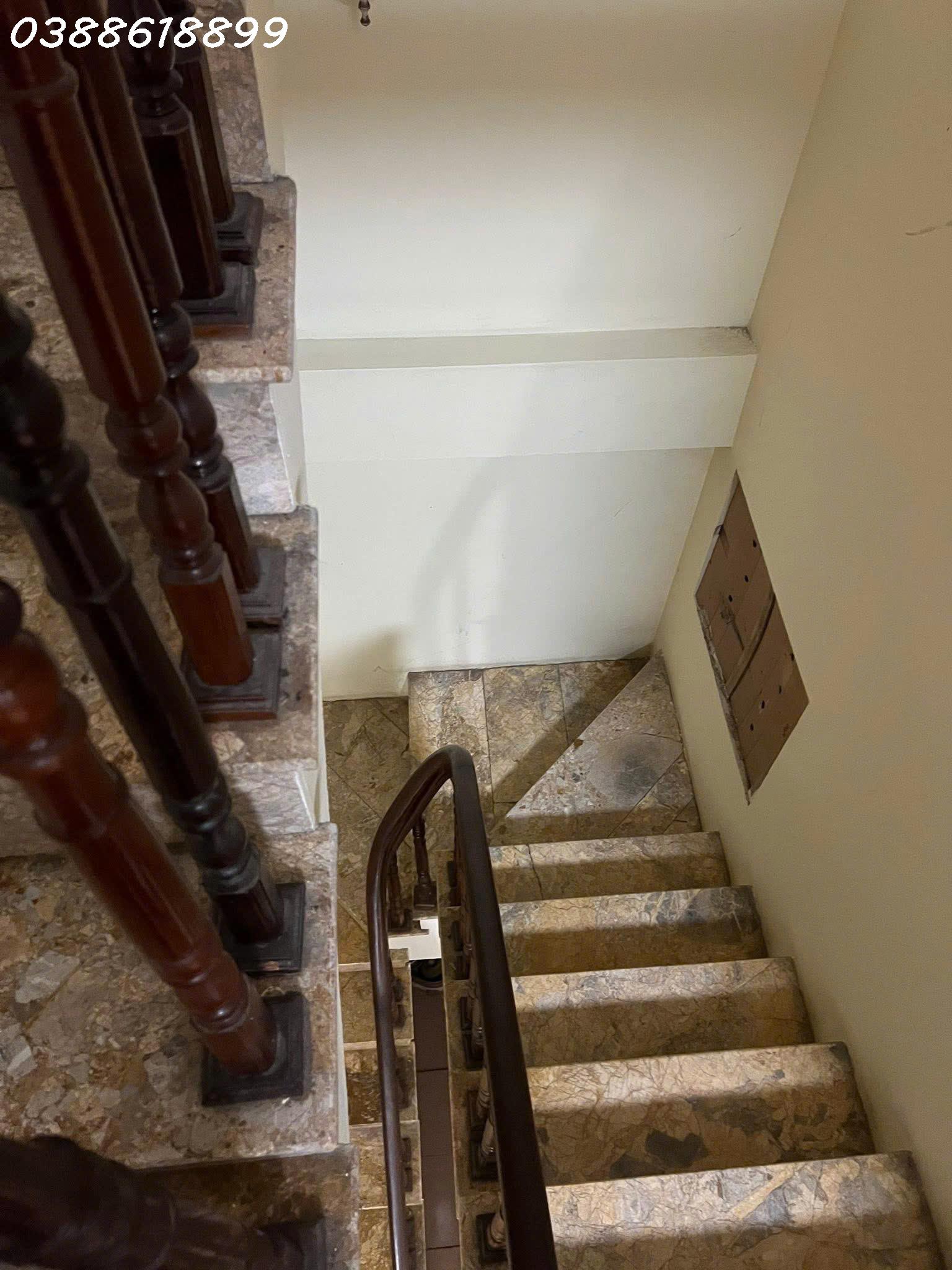 1321948168164246876 (2)