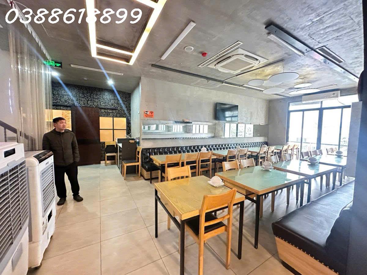 178499109788873708 (1)