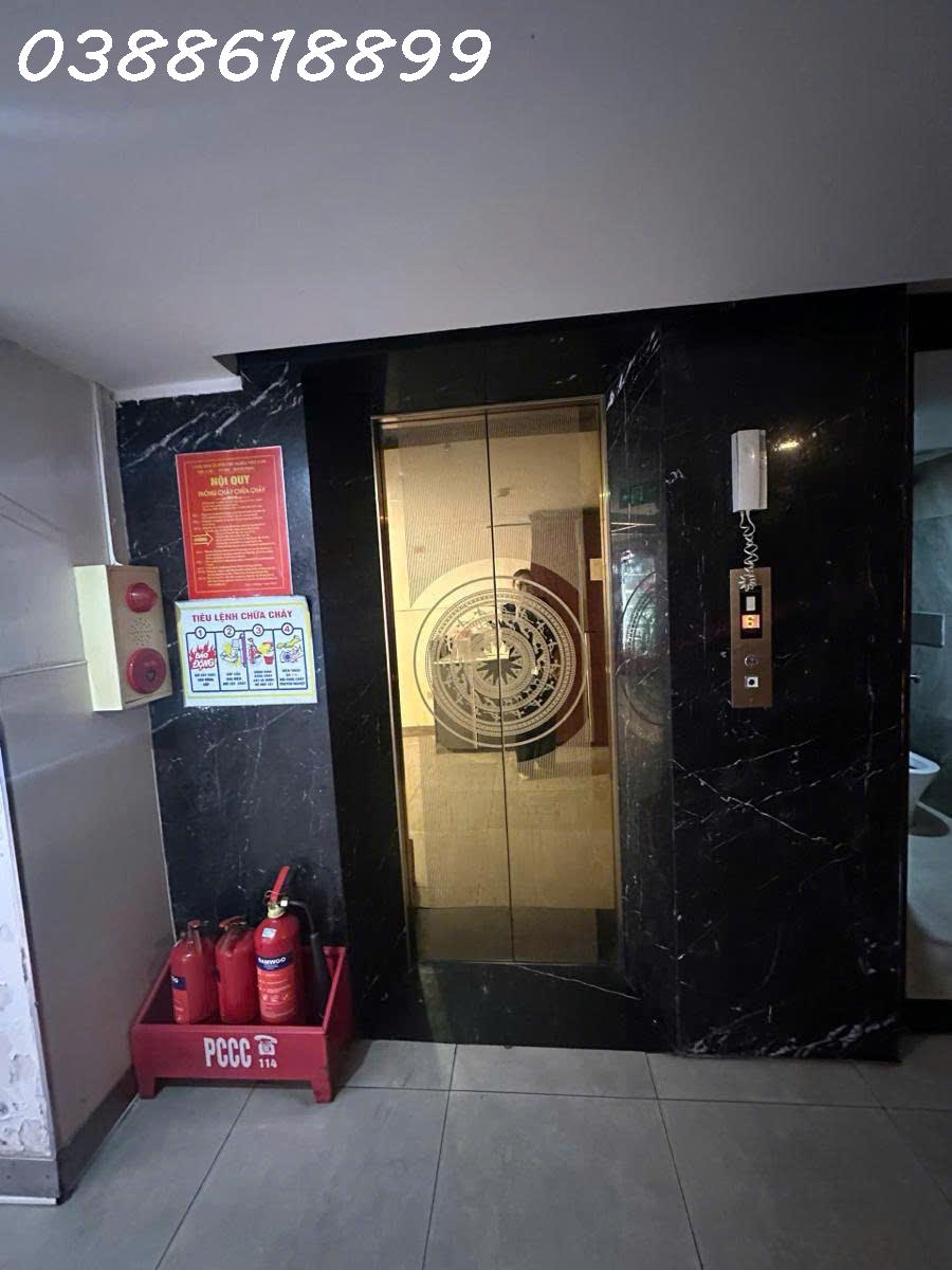 178499109788873708 (2)