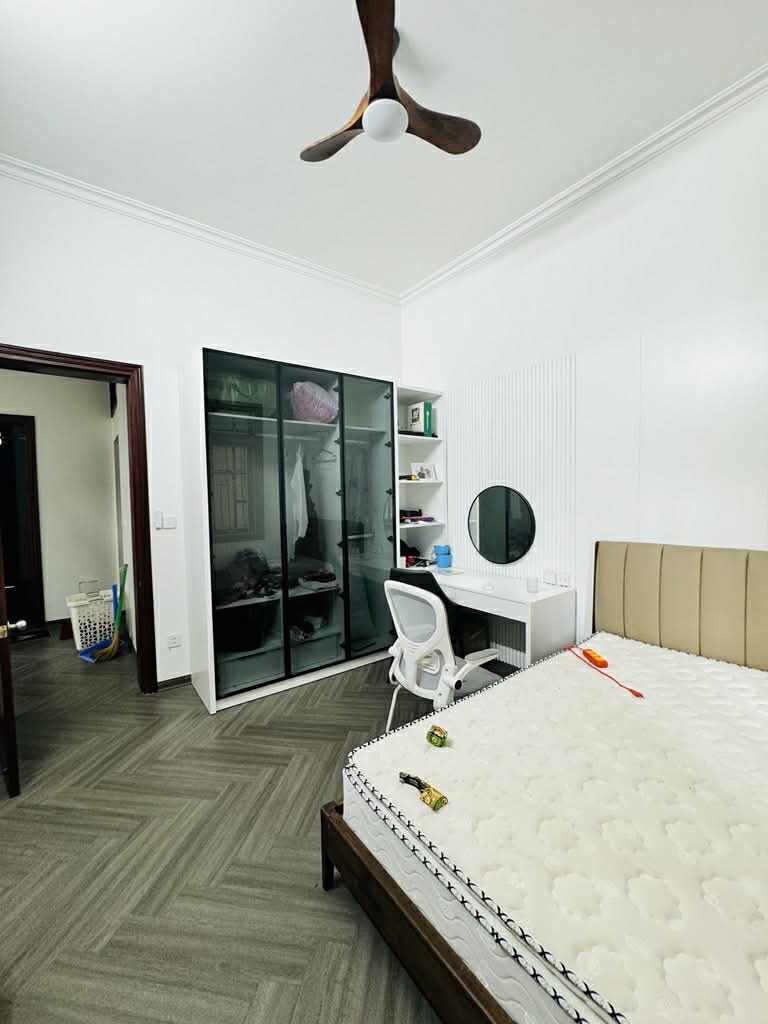 2b98483b-b9f4-4ce1-a7eb-7f5c3dda3a41