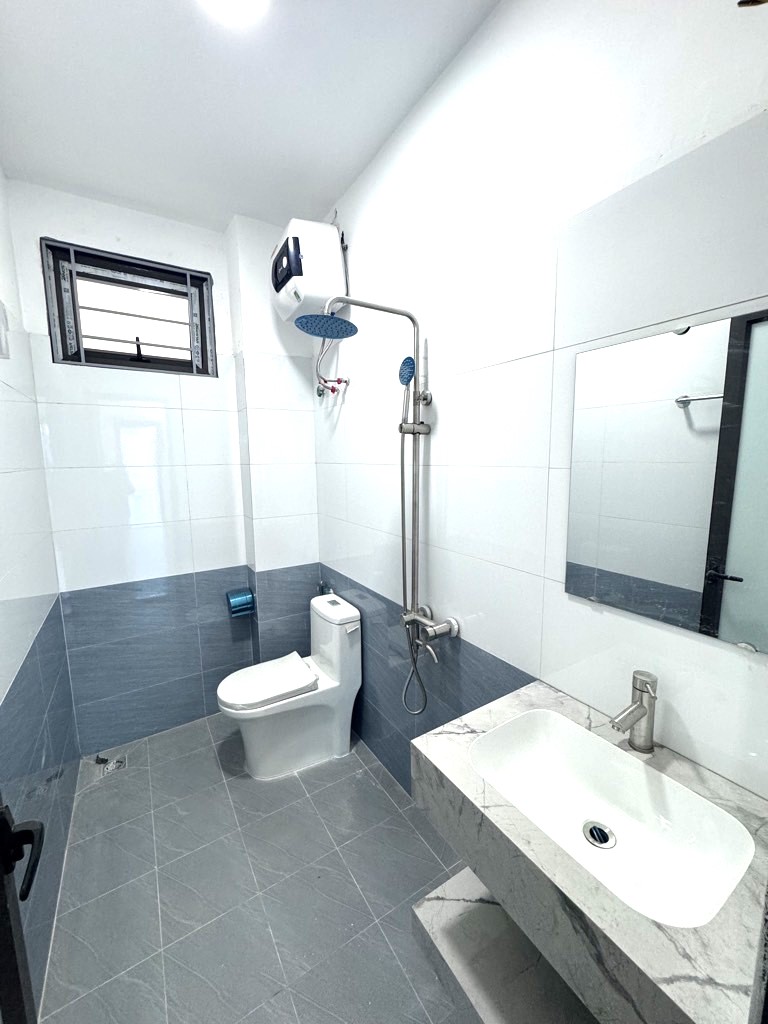 2d7k-632B8394-mhru3lnn_34_14