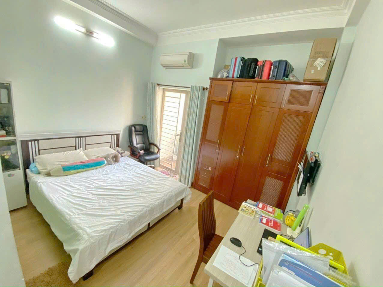 38636093596620687628