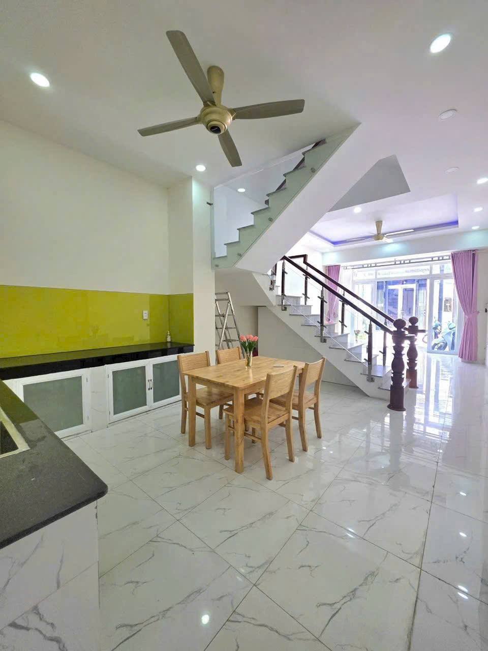 615289776_1303892498312393_7113400973207098651_n