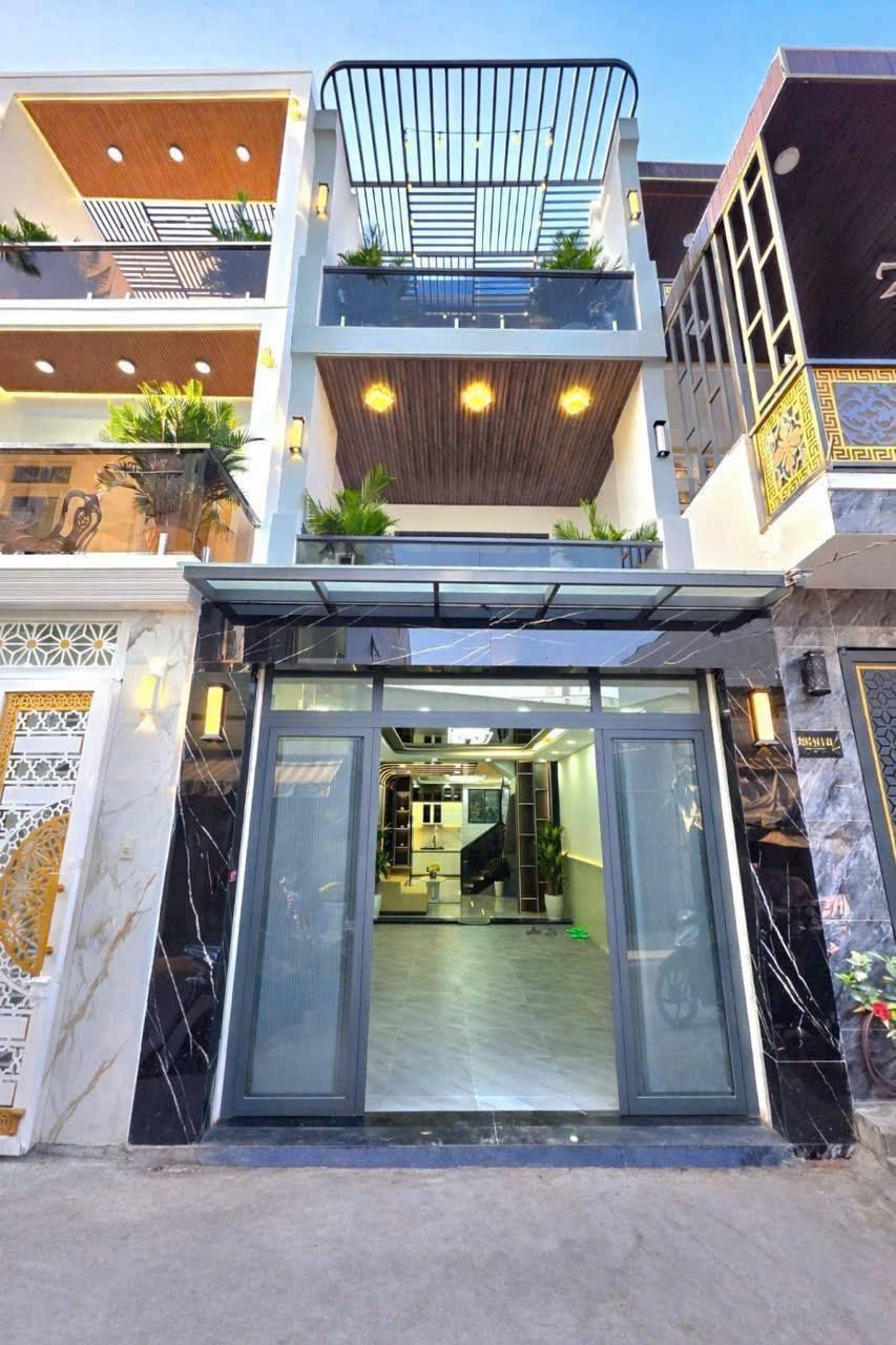 619395668_1317385353629774_611837766460030144_n