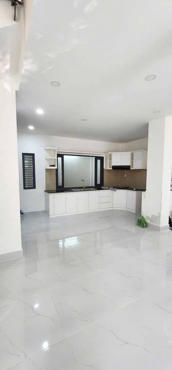 625317463_1318064906895152_410645232046863332_n