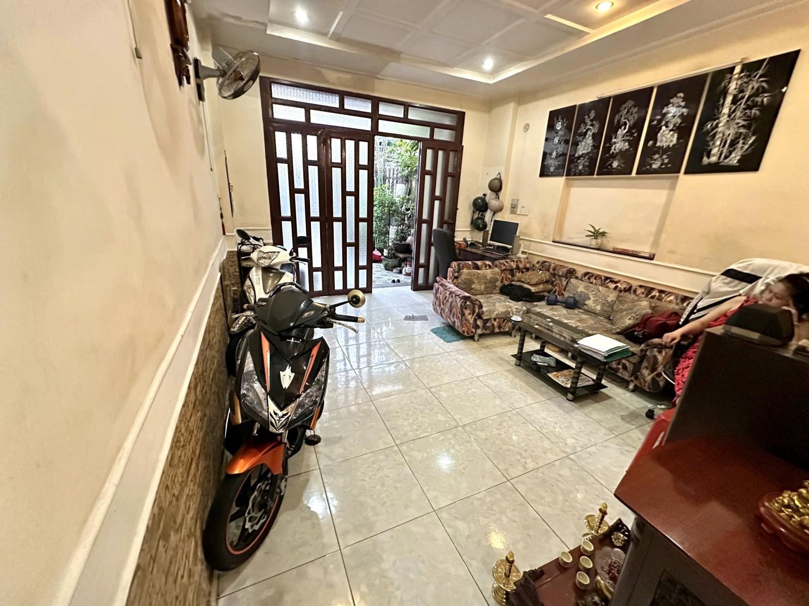 901bb370b2a3cdf159acabe573f9ef9a