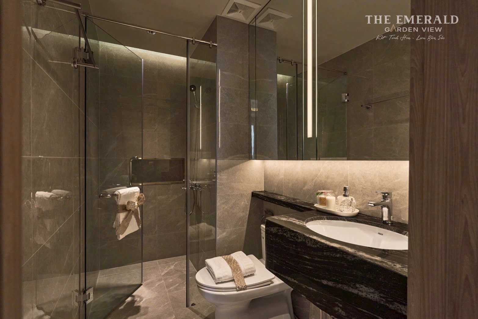 The Emerald Garden View 219