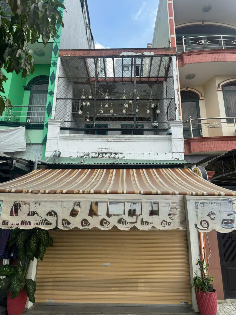 ban-nha-hem-373-ly-thuong-kiet-ban-nha-phuong-8-tan-binh-0707318818-3