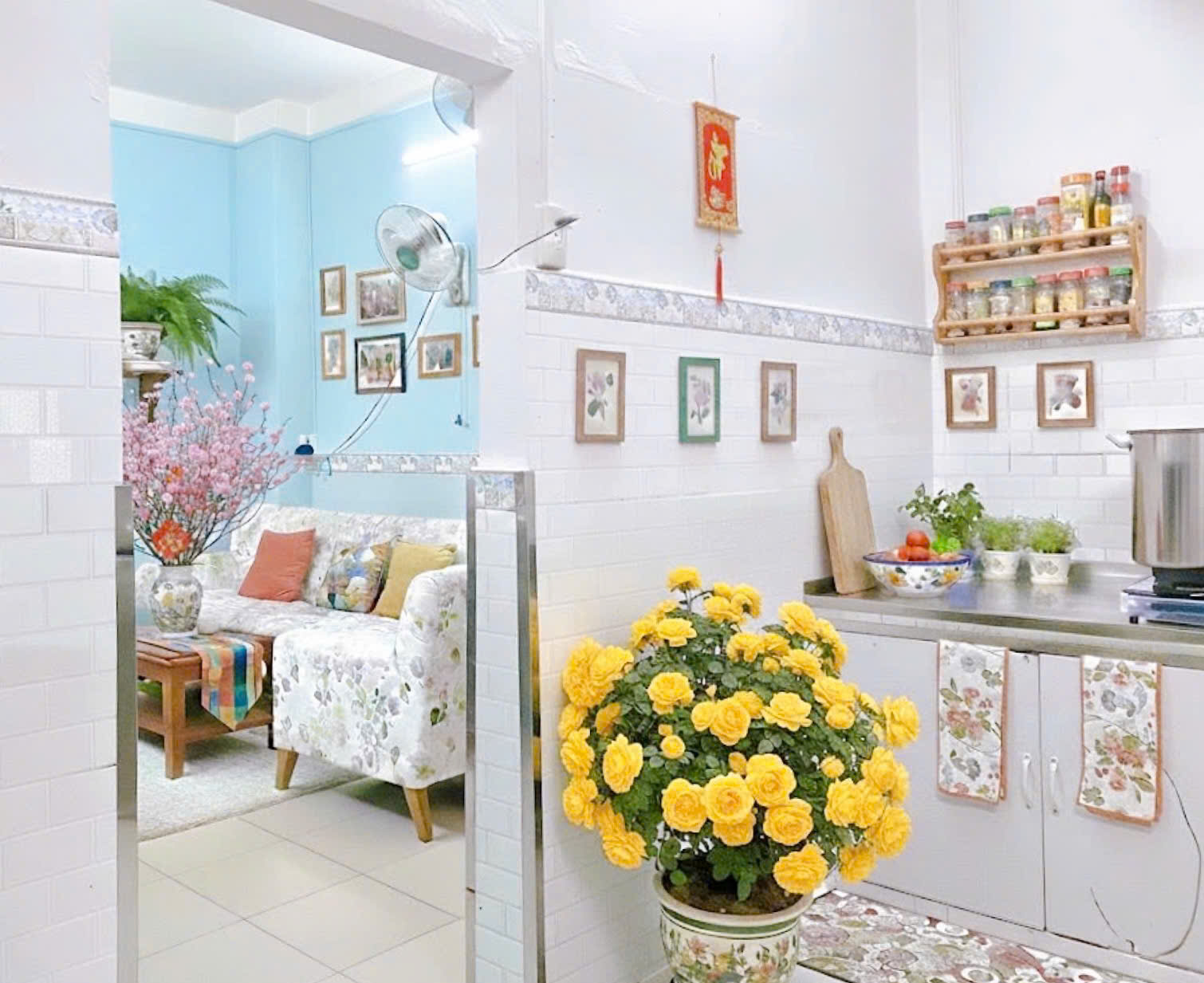 nha nguyen thi minh khai