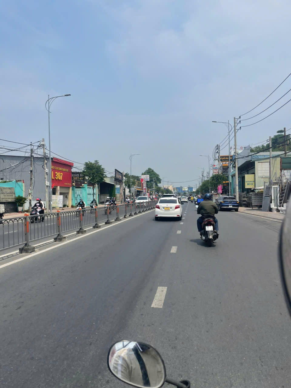 z6433913370676_74f35d078d8508f1eccca801306b3330