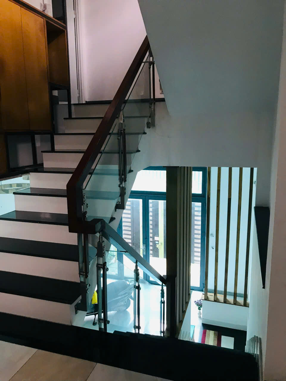 z6998377683001_f0db5faf6f99710ce47271deb6984483