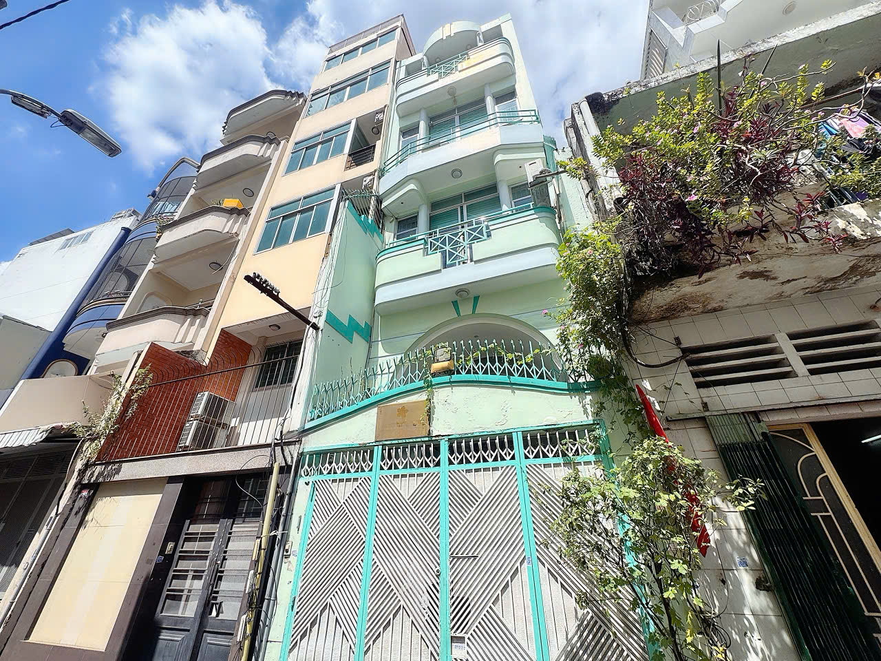 z7106921600661_aa4e1350b3d1f4644b52d27560b1a13f