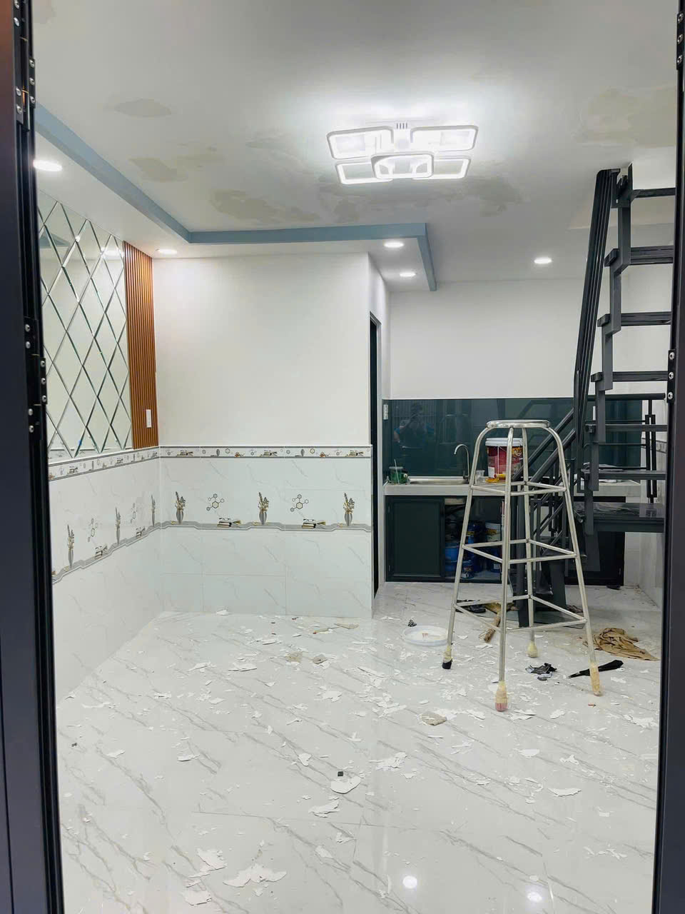 z7211422052587_3f787afa39cb36308424753cb3492401