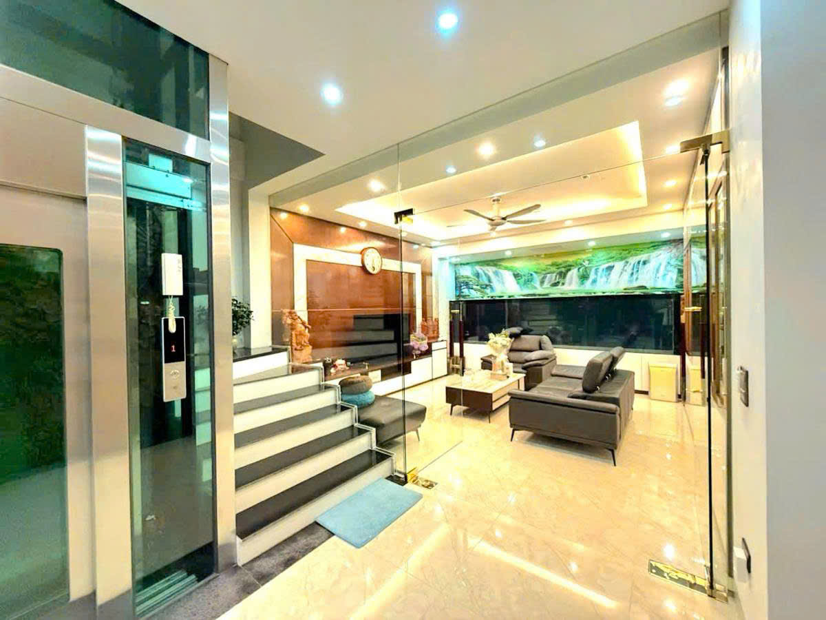 z7267105209161_fe5b895b15155ecb44a237dc0a41e262