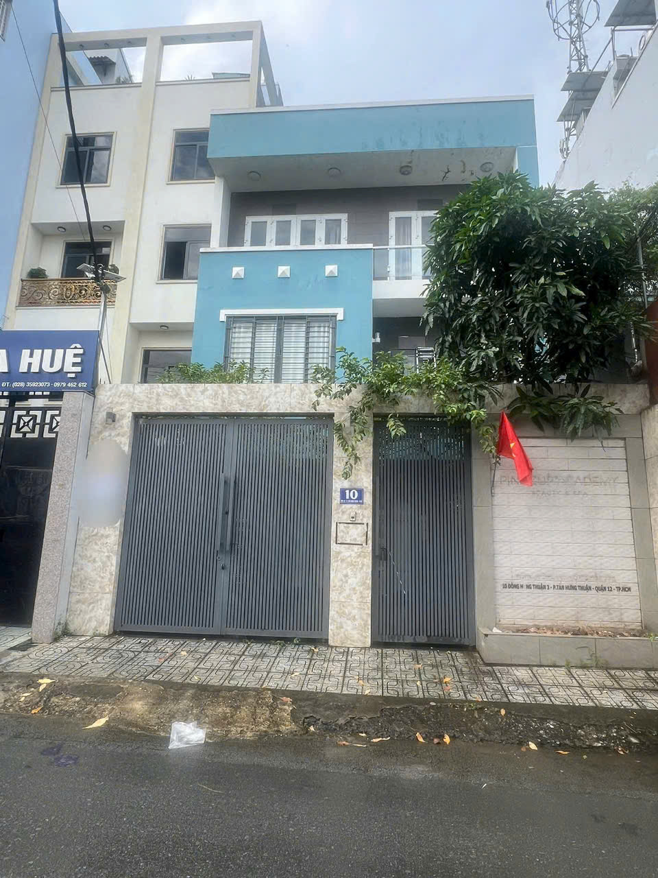 z7369422805057_a0f1f62ef04351a84fe2189adfe491d8