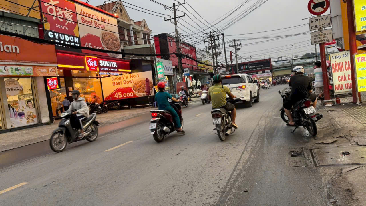 z7411436961722_437ee0cb02361b37ea4b6cc6c11d7ba3