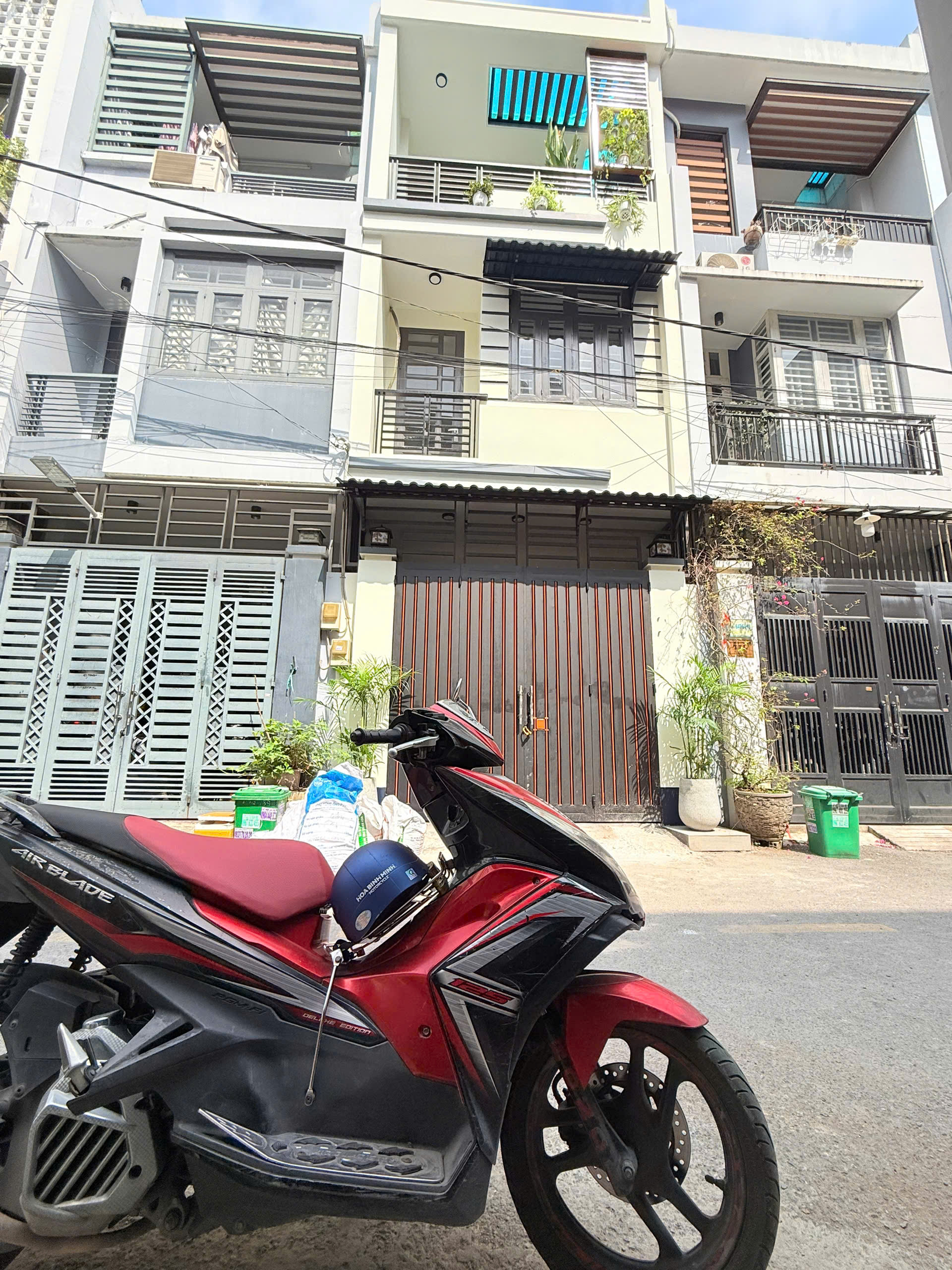 z7439995948232_728e252be60b722ed43120926f921499