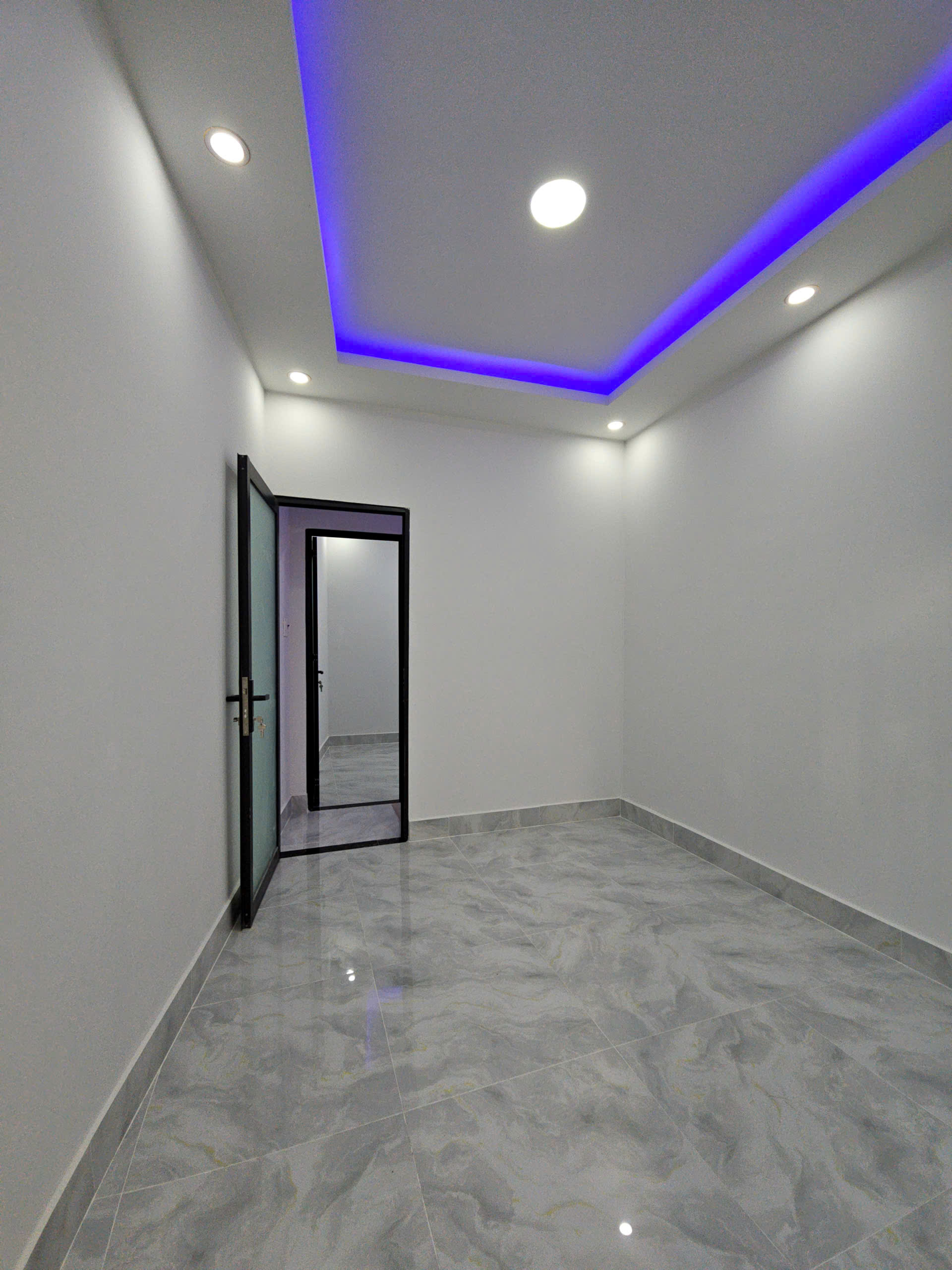 z7490847881002_3036f85befaabc1ba454db406badc0a7